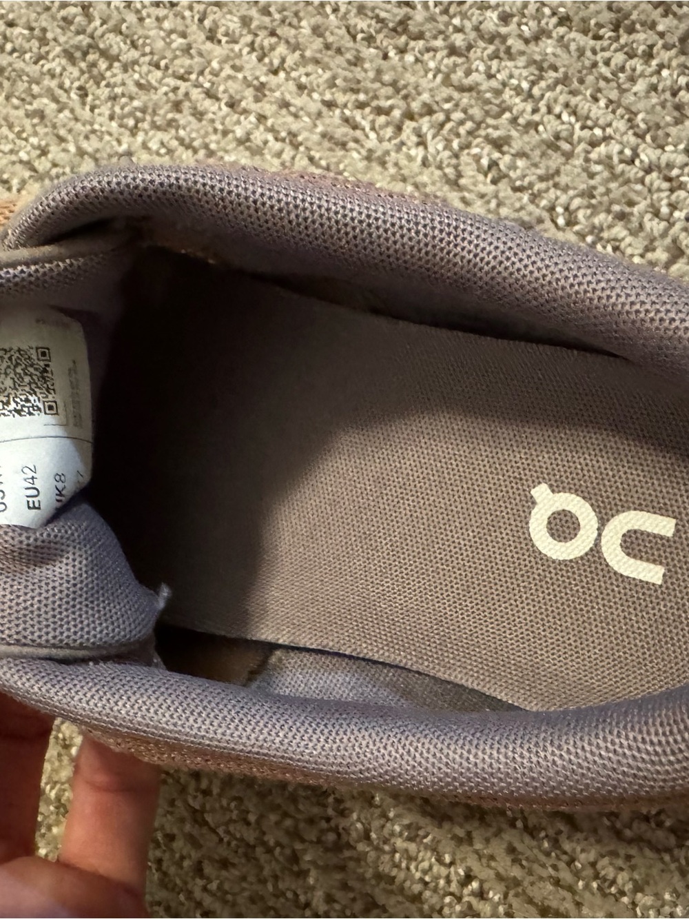 On Running Women’s Cloud 5 Sneakers in rust and gray 10M - Picture 6 of 6